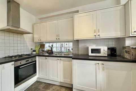 undefined, Elmer Road, London