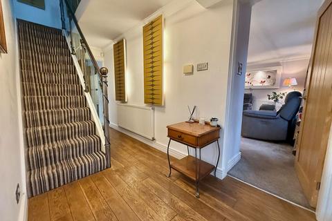 undefined, Penn Road, Dudley DY3