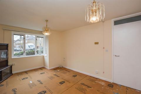 undefined, Kings Road, Brentwood