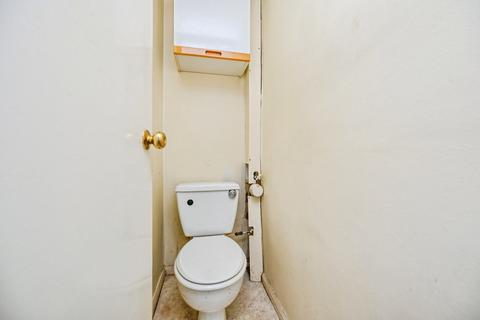 undefined, Handley Court, Liverpool, Merseyside, L19