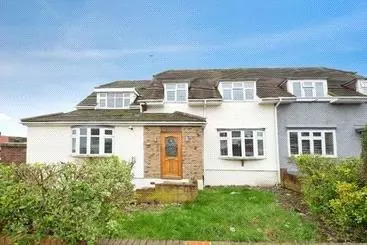 Gobions Avenue, Romford, RM5 5 bed house for sale - £550,000