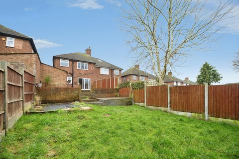 undefined, Warden Avenue, Romford, RM5
