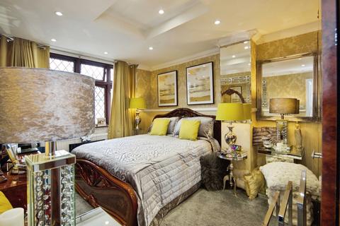 undefined, Hamden Crescent, DAGENHAM, Essex, RM10