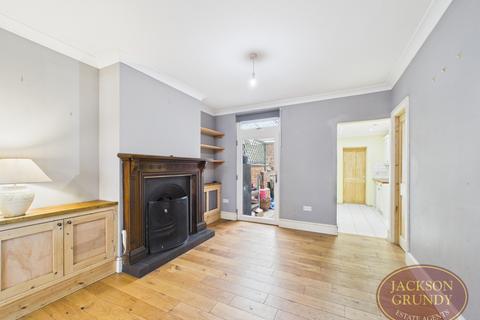 3 bedroom terraced house for sale, Roe Road, Abington, NN1 4PJ
