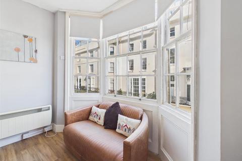 Studio for sale, Marine Parade, Brighton