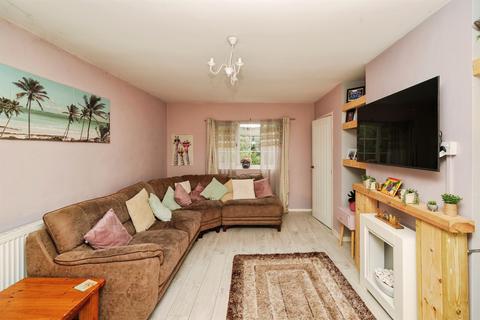 3 bedroom semi-detached house for sale, Commonfield Road, Wirral