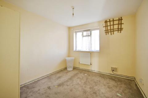 1 bedroom flat for sale, Barking Road, East Ham, London, E6