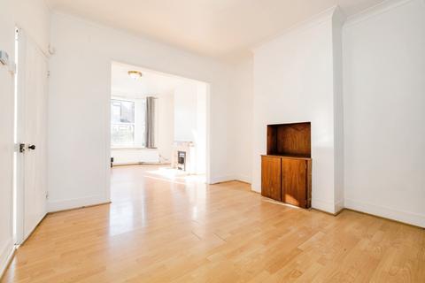 3 bedroom end of terrace house for sale, Clacton Road, East Ham, London, E6