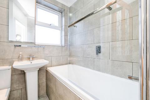 3 bedroom end of terrace house for sale, Clacton Road, East Ham, London, E6