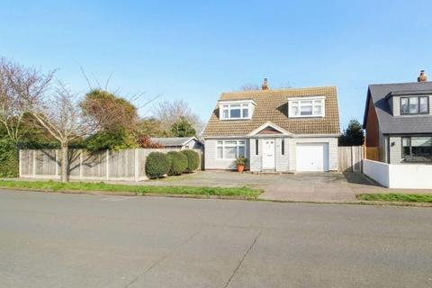 3 bedroom detached house for sale, Salisbury Avenue, Broadstairs