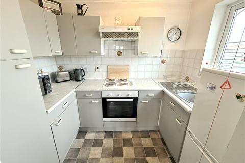 1 bedroom flat for sale, Flat 33 Grizedale Court, Forest Gate, BLACKPOOL, Lancashire, FY3