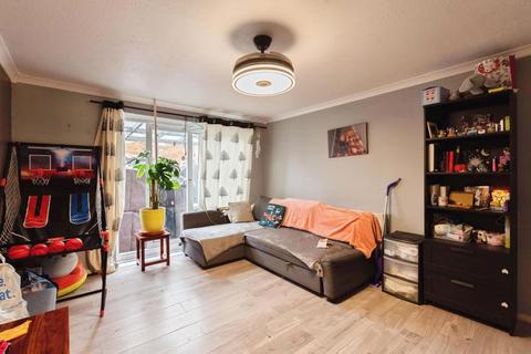undefined, Wythefield, Basildon, Essex, SS13