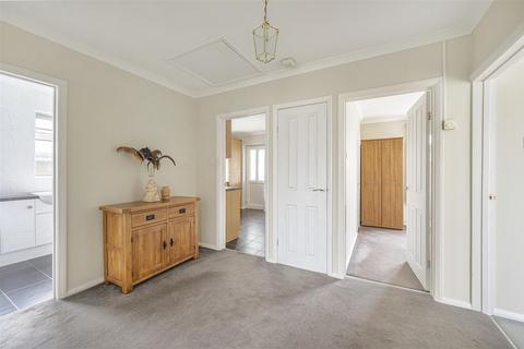 2 bedroom detached bungalow for sale, Sunview Avenue, Peacehaven