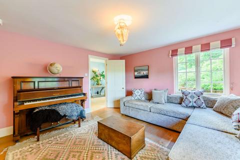 5 bedroom detached house to rent, St. Mary Bourne, Hampshire
