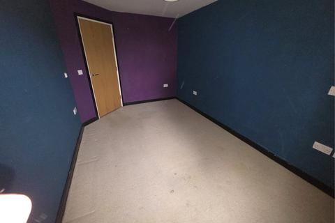 undefined, Well Lane, Bebington, Wirral, Merseyside, CH63