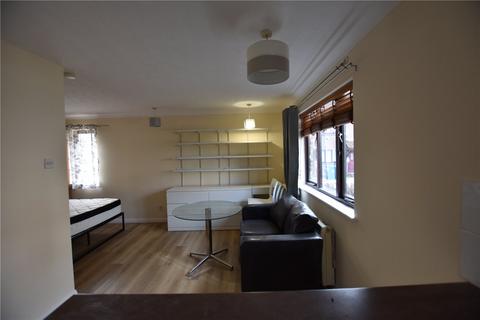 Studio to rent, Victory Way, London SE16