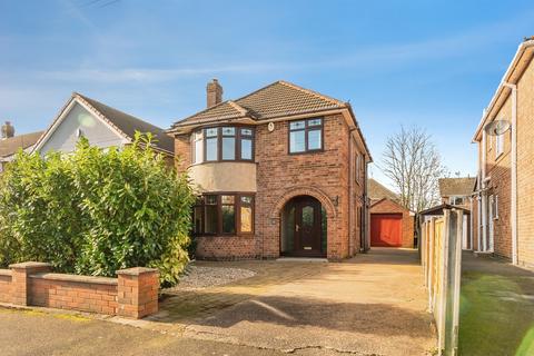 3 bedroom detached house for sale, Royce Avenue, Hucknall, Nottingham