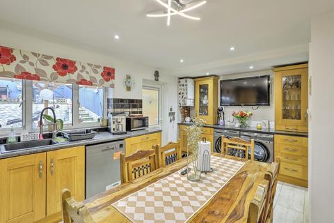 3 bedroom terraced house for sale, Ermine Road, Northampton