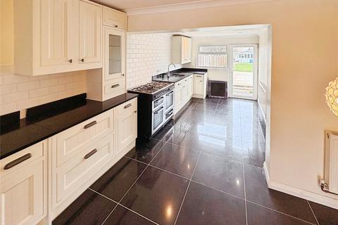 3 bedroom terraced house to rent, Coltham Road, West Midlands WV12