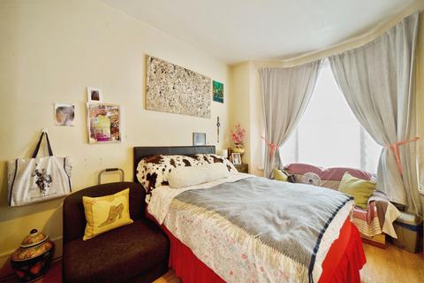 undefined, Nutfield Road, London, E15