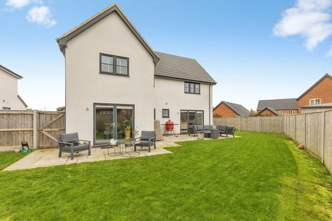 4 bedroom detached house for sale, The Conifers, Great Ellingham, Norfolk, NR17