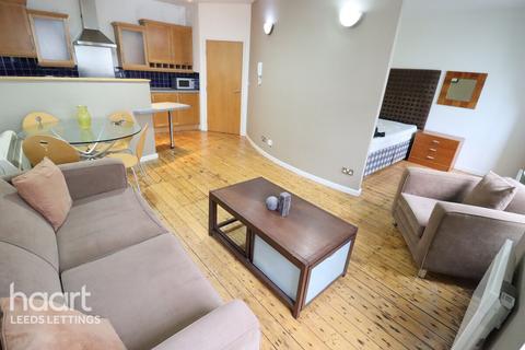 1 bedroom flat to rent, Central Road, LEEDS
