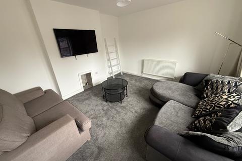 4 bedroom terraced house for sale, Mallowdale Avenue, Heysham, Morecambe