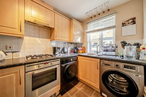 undefined, Boundary Way, Carterton, Oxfordshire, OX18