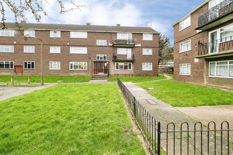 Stirling Close, Rainham, RM13