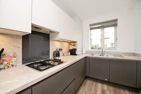 4 bedroom house for sale, Bridgend Crescent, Rainham, RM13