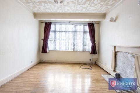 3 bedroom house for sale, Hester Road, London, N18
