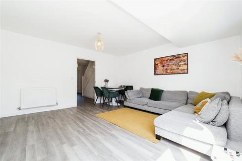4 bedroom semi-detached house for sale, Lance Street, Rainham, RM13