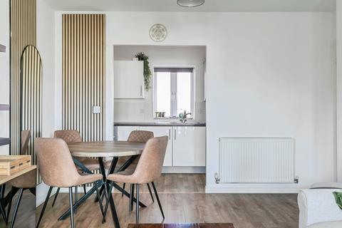 2 bedroom flat for sale, Flack End, CAMBRIDGE, Cambridgeshire, CB4