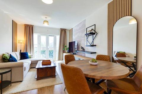 2 bedroom flat for sale - Flack End, CAMBRIDGE, Cambridgeshire, CB4