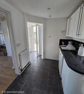 3 bedroom semi-detached house to rent, Dudley DY2