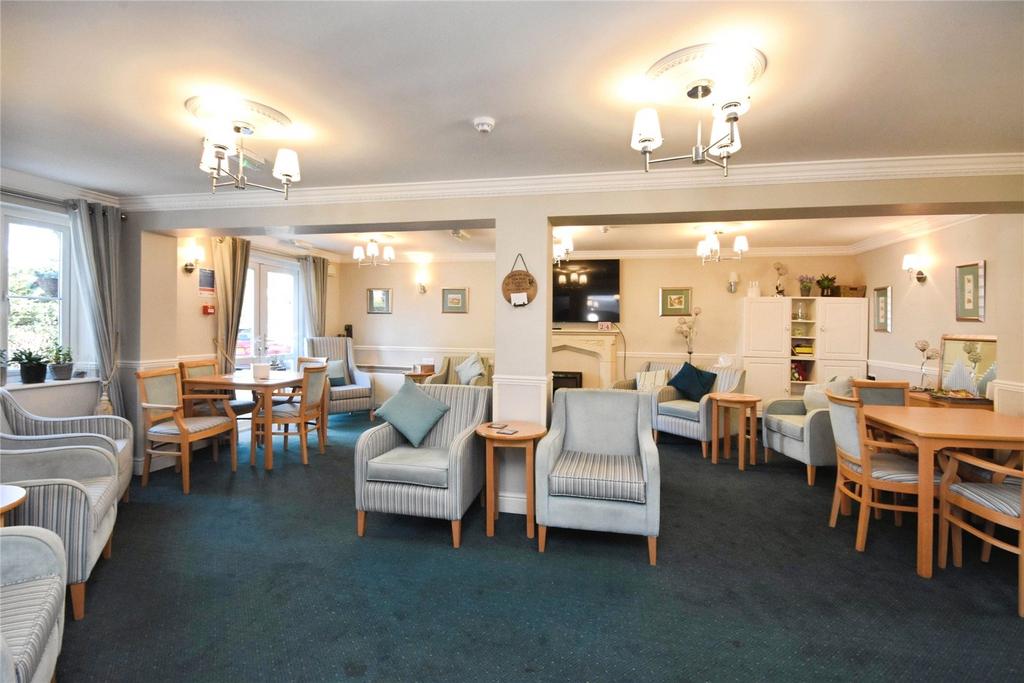 Communal Lounge