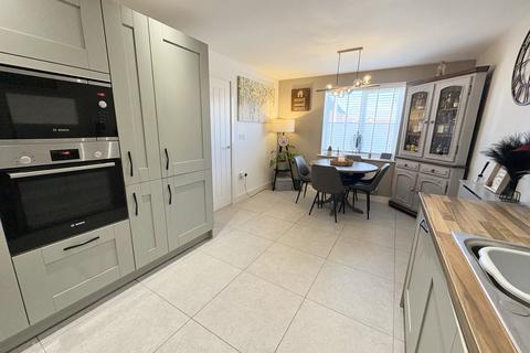 4 bedroom detached house for sale, Eagle Drive, Cleveleys FY5