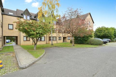 2 bedroom flat for sale, St. Stephens Place, Cambridge, Cambridgeshire, CB3