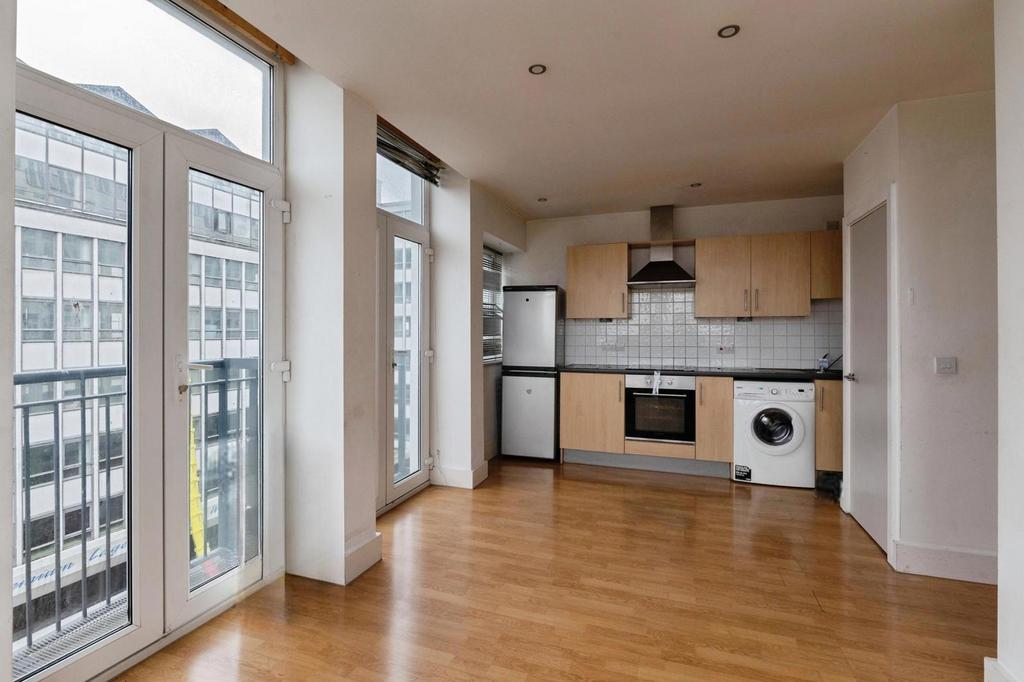 Reception/Kitchen