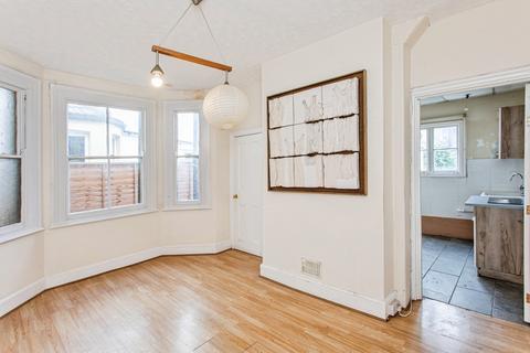 undefined, Ramuz Drive, Westcliff-on-Sea, Essex, SS0