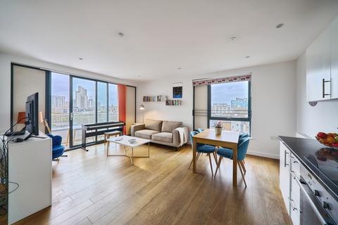 2 bedroom flat for sale, Paul Street, London, E15