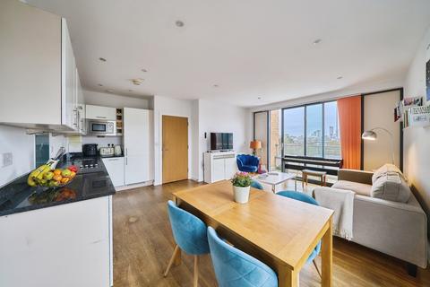 2 bedroom flat for sale, Paul Street, London, E15