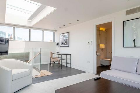 3 bedroom apartment to rent, Green Street,  Mayfair, W1K
