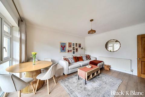 1 bedroom apartment for sale, Copers Cope Road, Beckenham, BR3