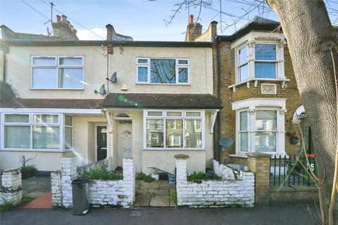 3 bedroom terraced house for sale, Richford Road, London, E15