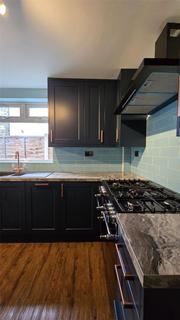 3 bedroom terraced house for sale, Richford Road, London, E15
