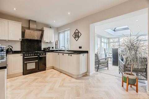 5 bedroom bungalow for sale, Glenborough Avenue, Bacup, Lancashire, OL13