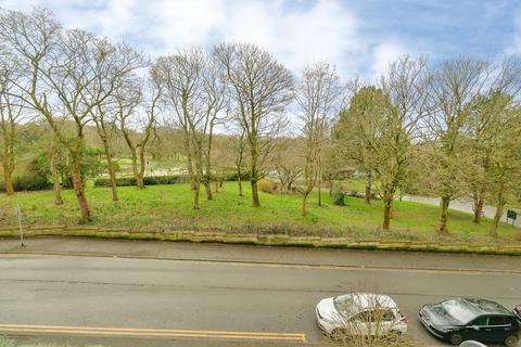 4 bedroom terraced house for sale, Scott Park Road, Burnley, Lancashire, BB11