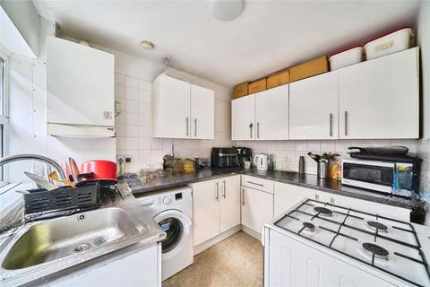 3 bedroom terraced house for sale, Selsdon Road, London, E13