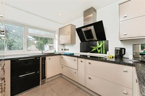 5 bedroom link detached house for sale, The Rowans, Doddington, March, Cambridgeshire, PE15